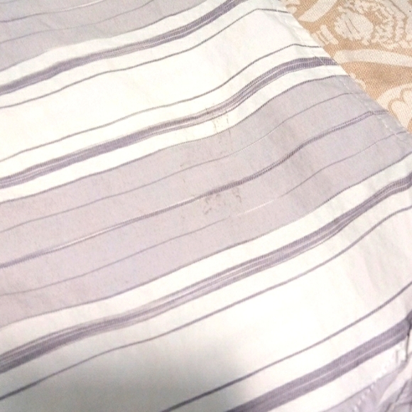 Men's Button Down Striped Shirt - Picture 4 of 5